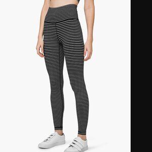 NWOT Lululemon Wunder Under High-Rise Tight 28" B+W Stripes, Size 4